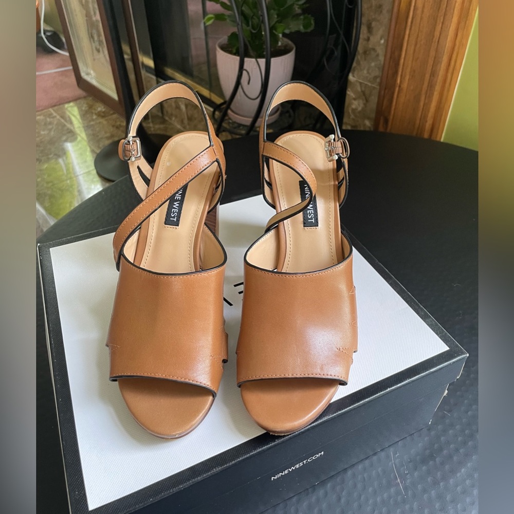 Nine West Heels Size 7.5